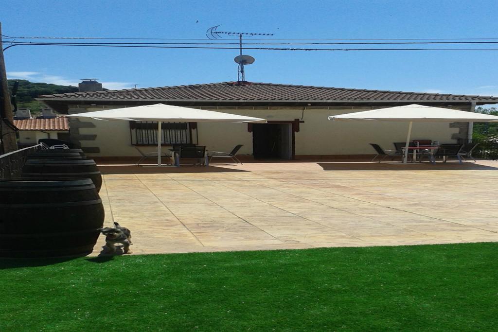 Casa Rural Lagun Etxea Pobes Esterno foto