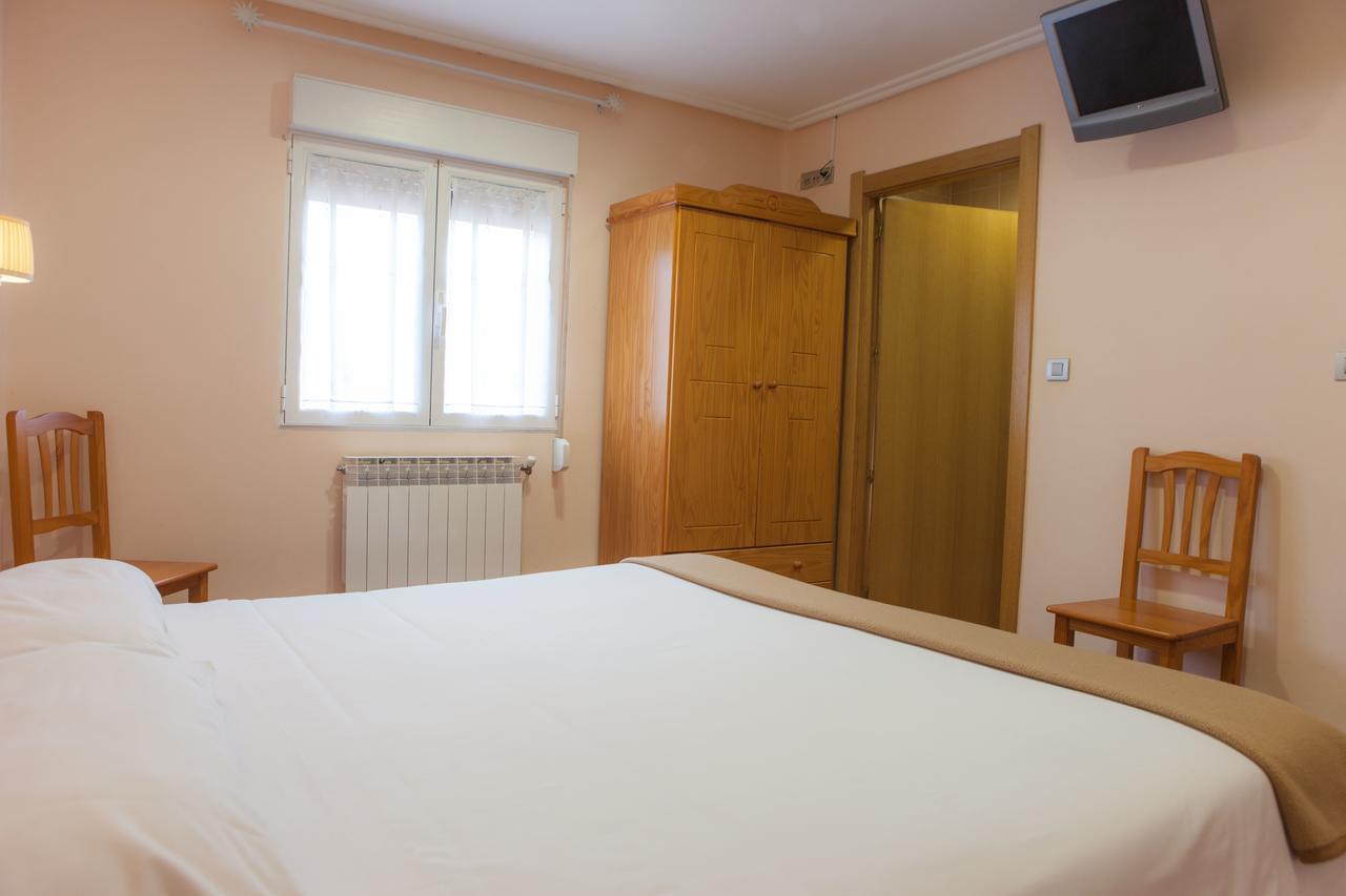 Casa Rural Lagun Etxea Pobes Esterno foto