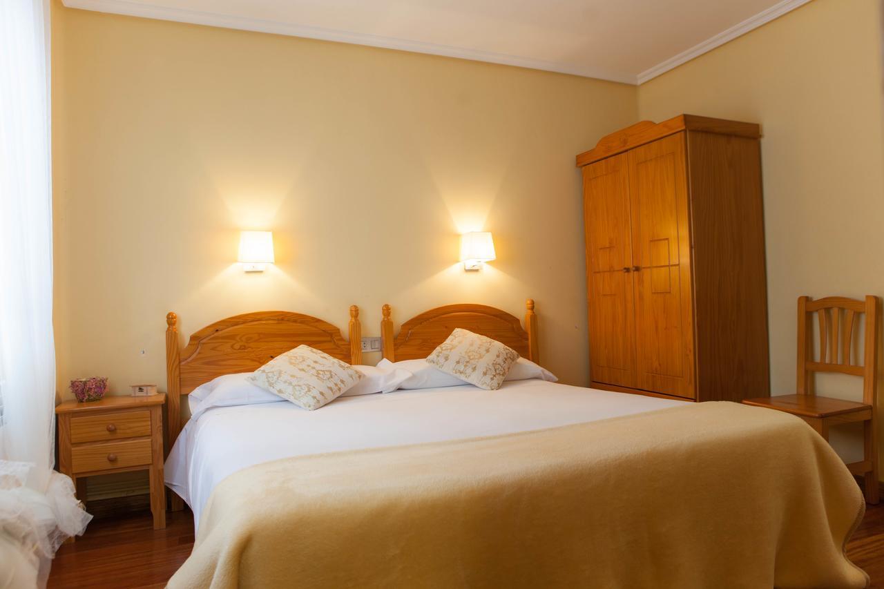 Casa Rural Lagun Etxea Pobes Esterno foto