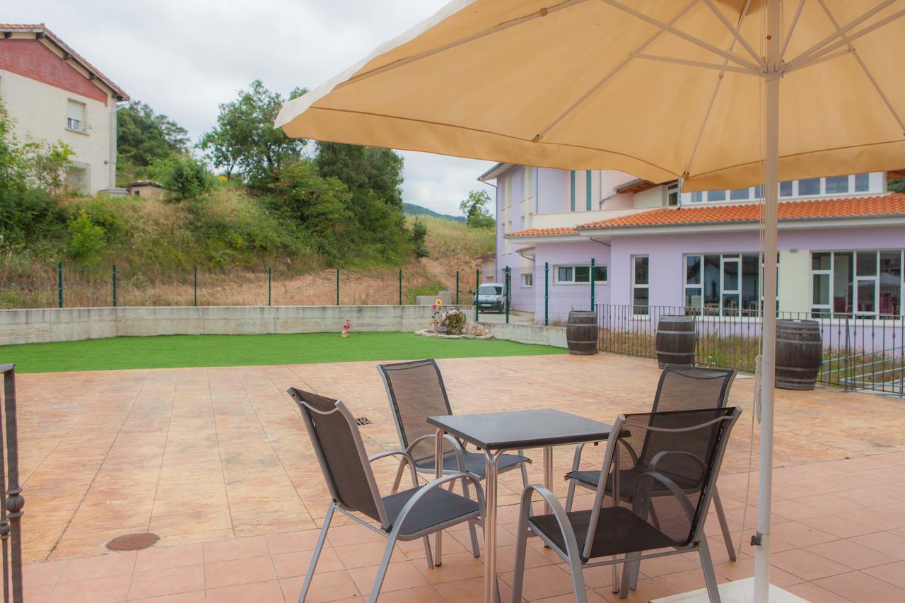 Casa Rural Lagun Etxea Pobes Esterno foto